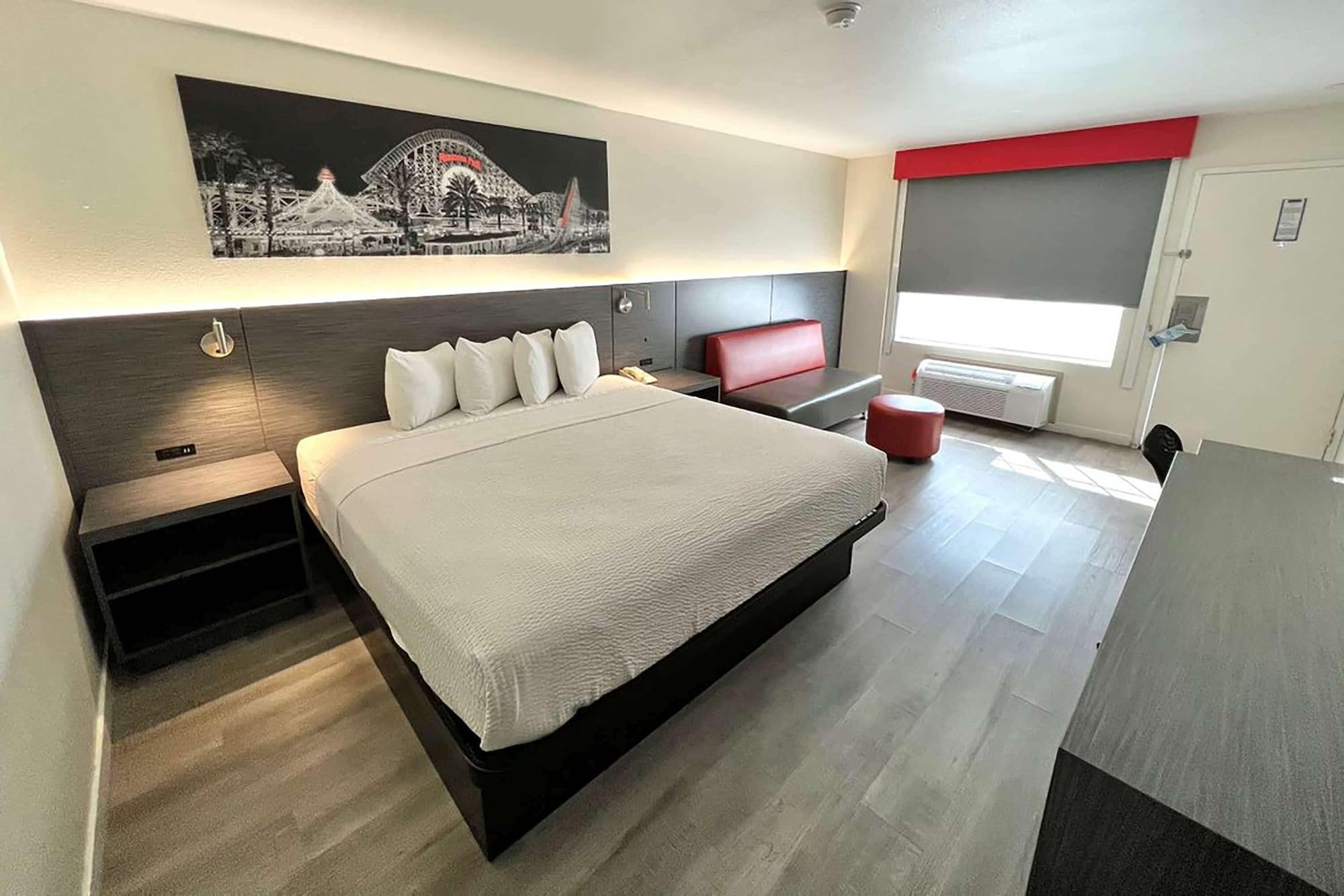 Ramada By Wyndham Anaheim Convention Center Otel Dış mekan fotoğraf